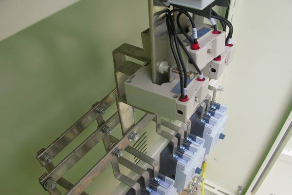 东区配电柜-3683谈谈配电柜的尺寸有哪些